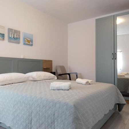 Apartman Catarina Vrsar Bagian luar foto