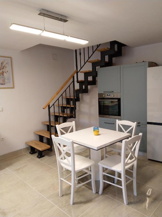 Apartman Catarina Vrsar Bagian luar foto